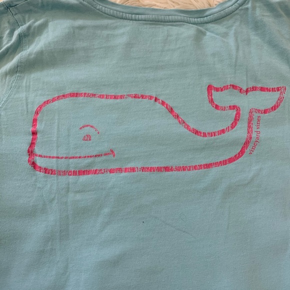 3/$20 Vineyard Vines Pocket Long Sleeve - Picture 4 of 6